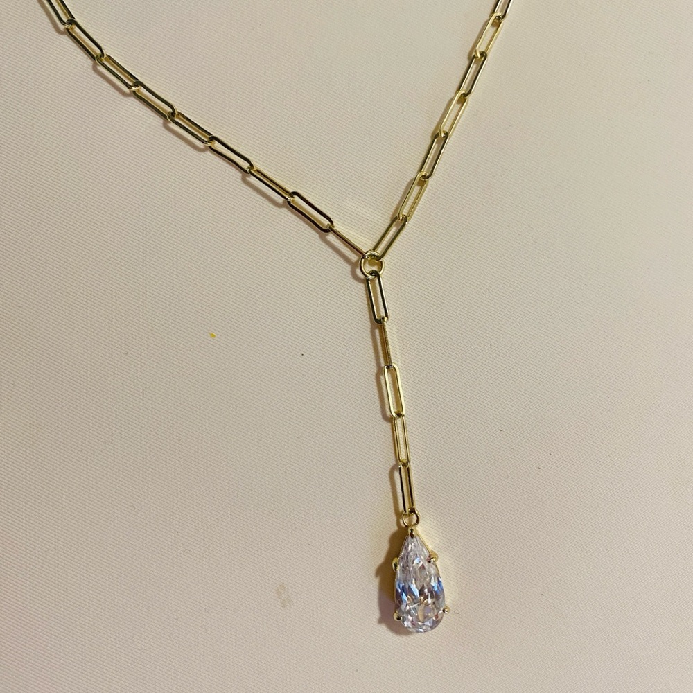 NWOT Melinda Maria Baby Samantha Teardrop Lariat
Necklace - 18K Gold Plated - Picture 6 of 6